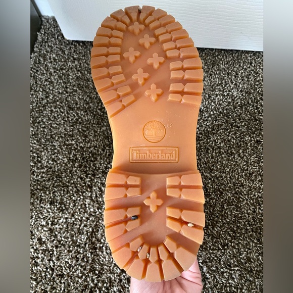 COPY - Classic Timberland Boots, size 8 - Picture 3 of 5